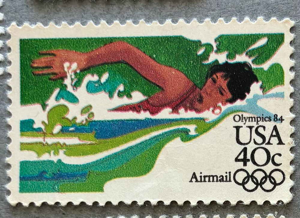 Freestyle swimmer 