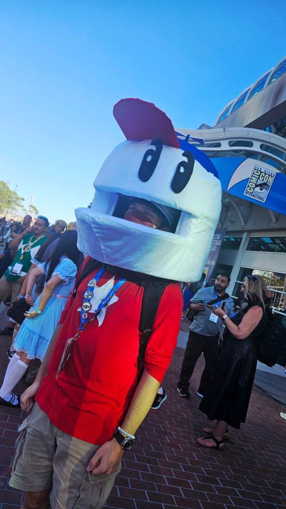 Homestar Runner cosplay