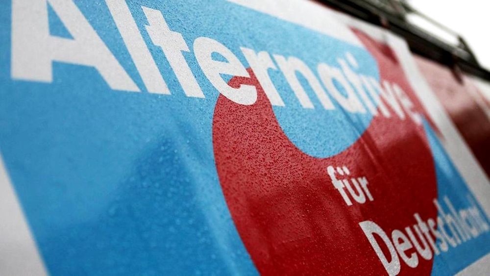 2015 war die AfD fast schon abgeschrieben, heute ist sie stärkste Oppositionspartei im Bundestag. Wie die AfD die Flüchtlingskrise nutzte.