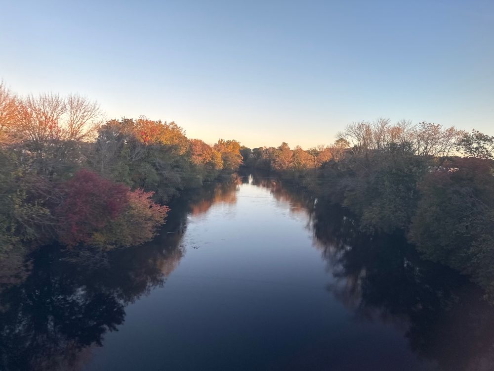 Autumn calm on the Blackstone River, facing north on a mid-October morning.