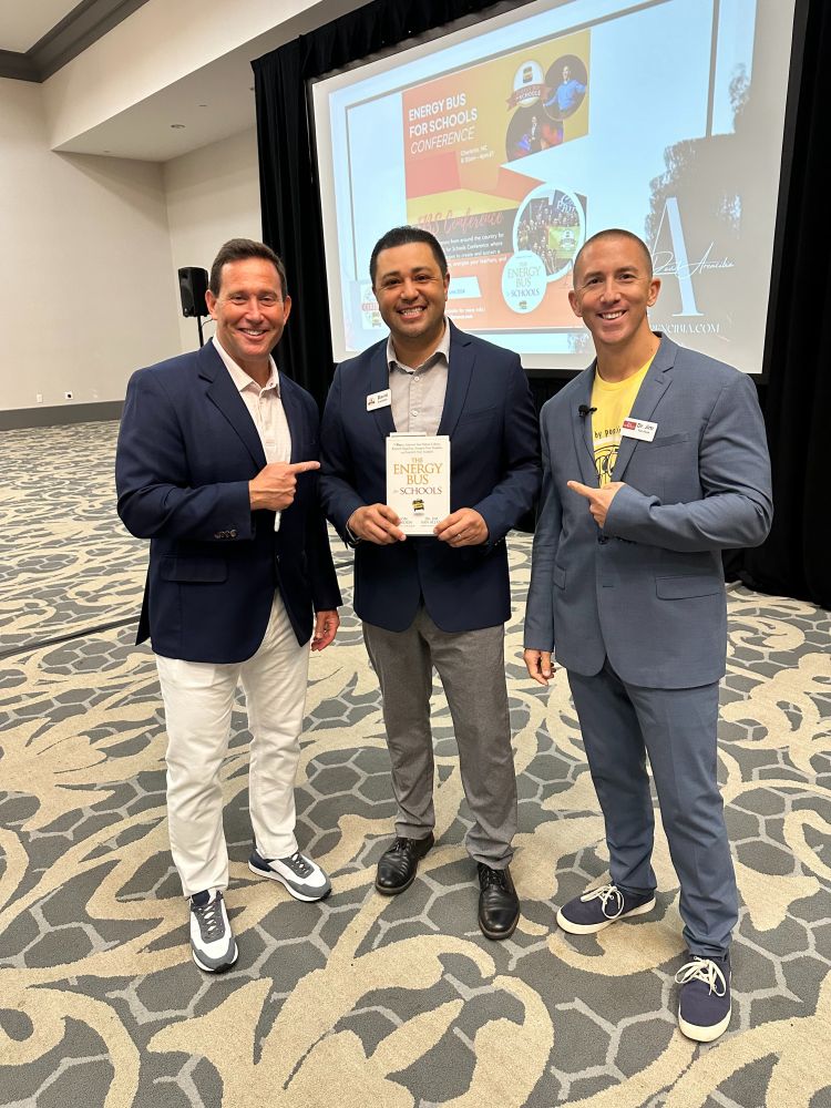 Certified Trainer recognition for Jon Gordon Companies programs, featuring The Energy Bus, The Power of Positive Leadership, The Power of a Positive Team, and The Energy Bus for Schools. Empowering leaders, teams, and schools to build Elite Cultures through positivity, purpose, and high-impact leadership. 🚀