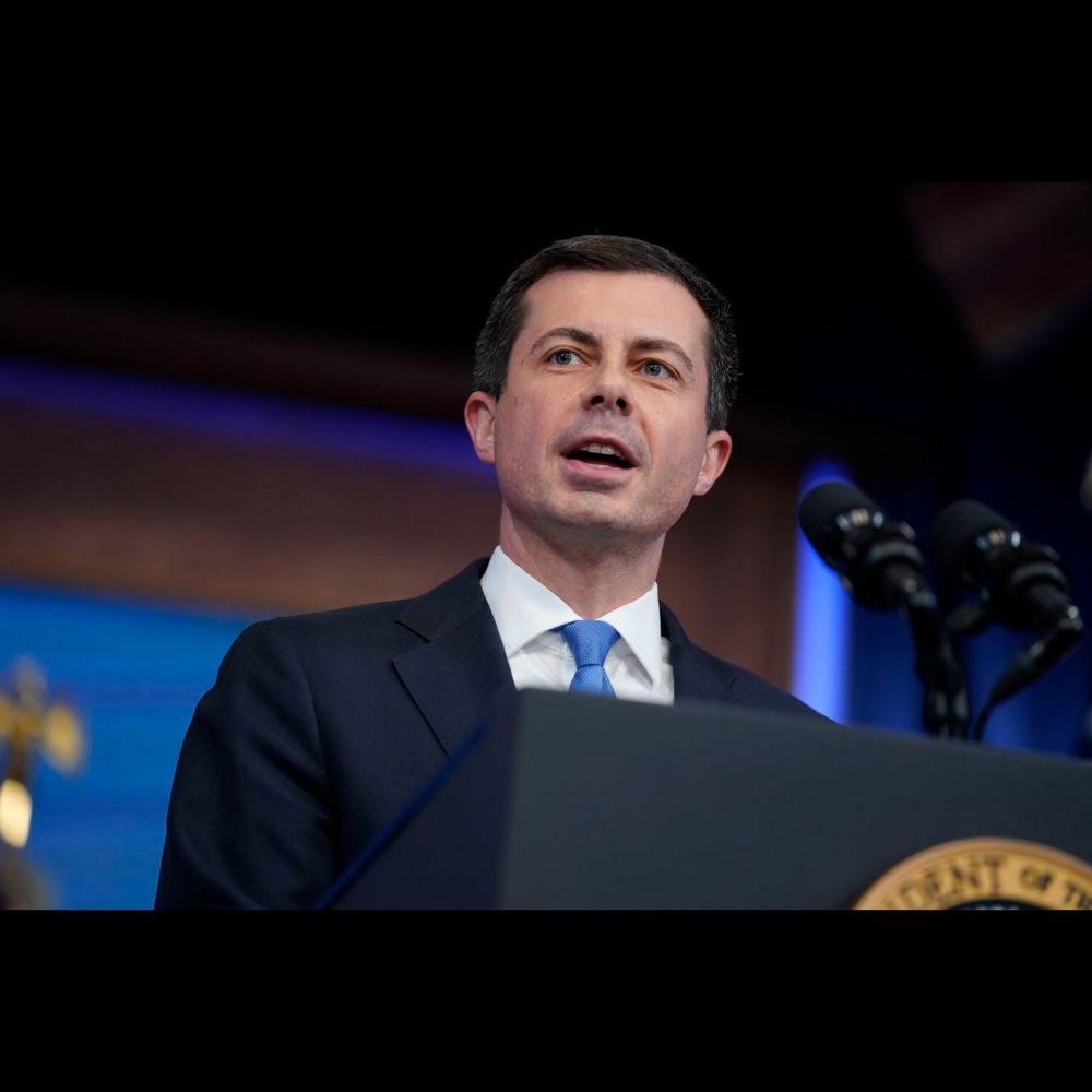 Transportation Secretary Pete Buttigieg to visit Portland, tour 82nd Avenue