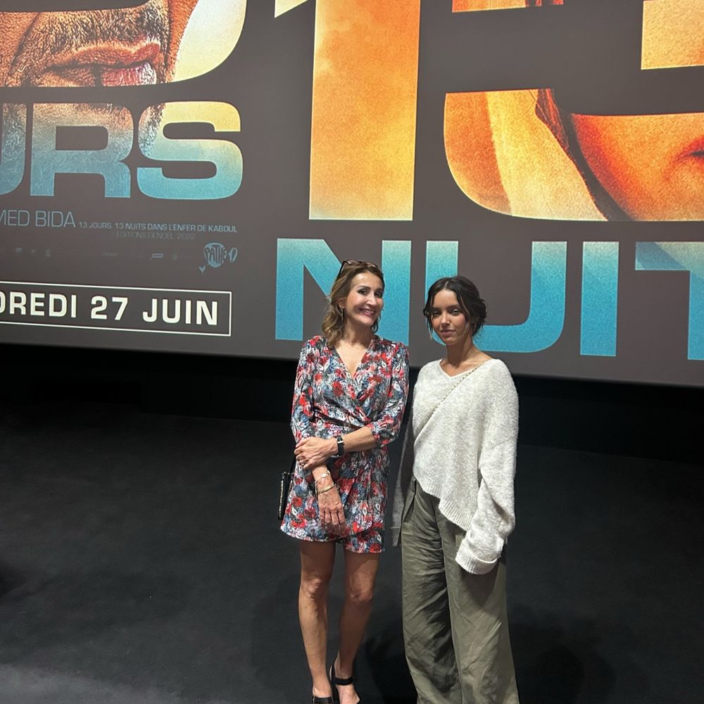 Anouchka Finker et Lyna Khoudri lors de la projection du film 13 jours, 13 nuits