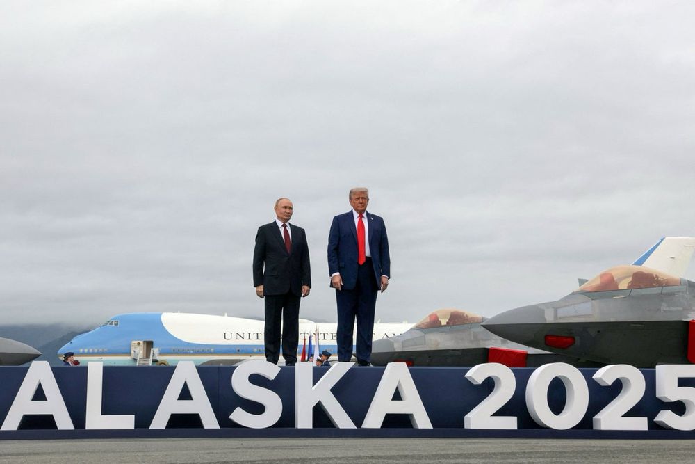 Pages found at Hotel Captain Cook in Anchorage before high-stakes meeting between two global leaders