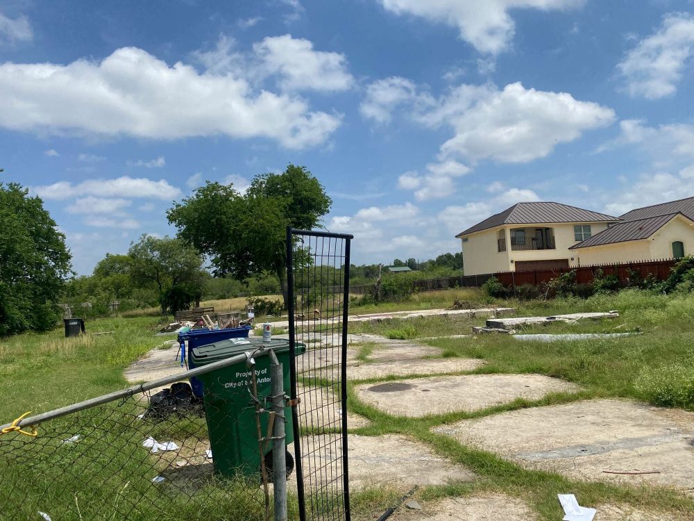 Jonathan Joss's neighbors recall his 'erratic' behavior ahead of the deadly shooting in San Antonio. Sigfredo Alvarez Ceja was arrested and charged with murder.
