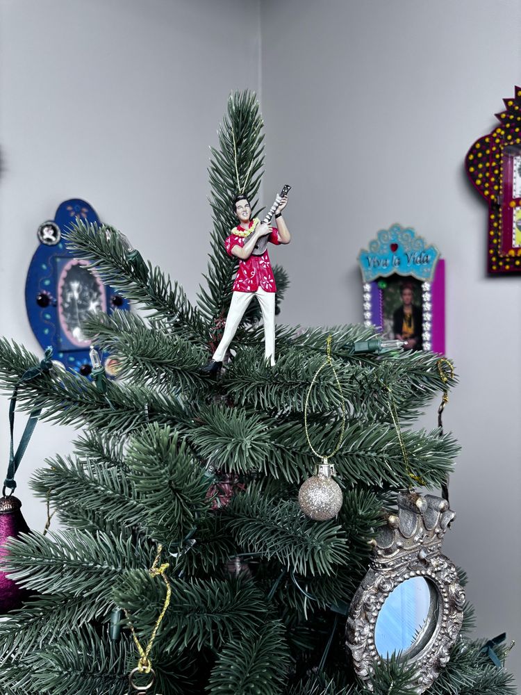 Elvis Presley Christmas tree decoration 
