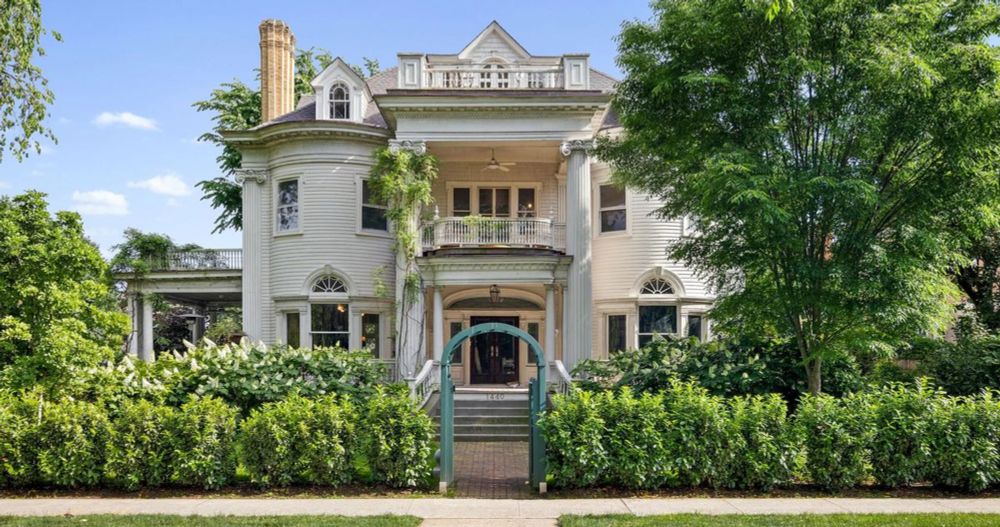 Jonathan Safran Foer’s Mansion Just Listed for $35,000