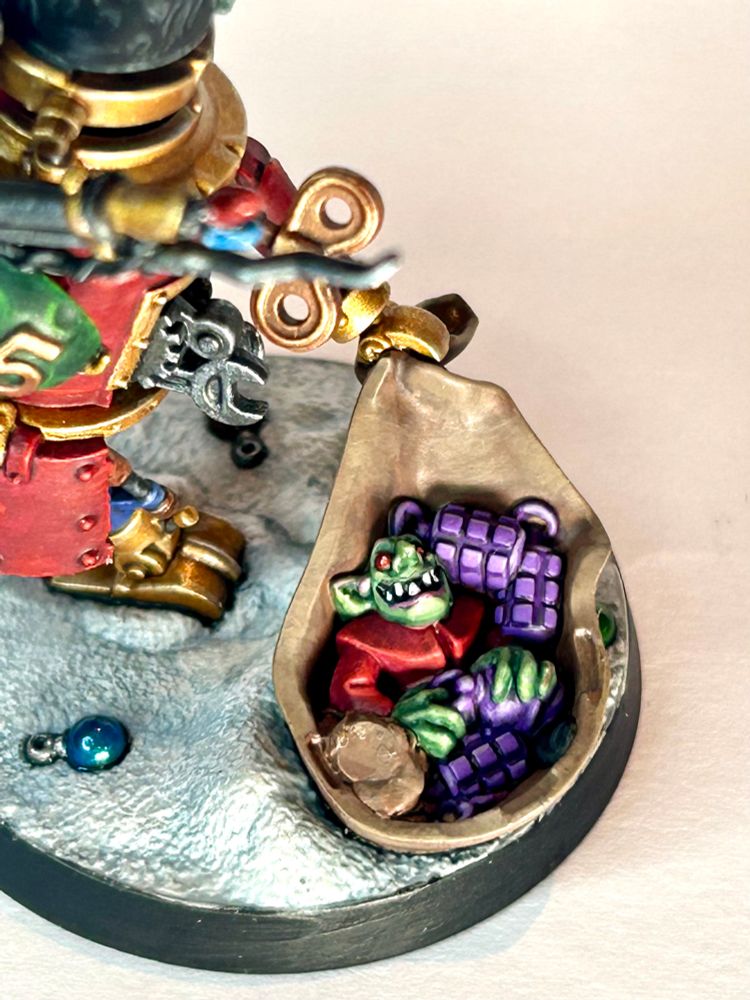 Open the sack for a surprise, there’s a snotling hiding inside.