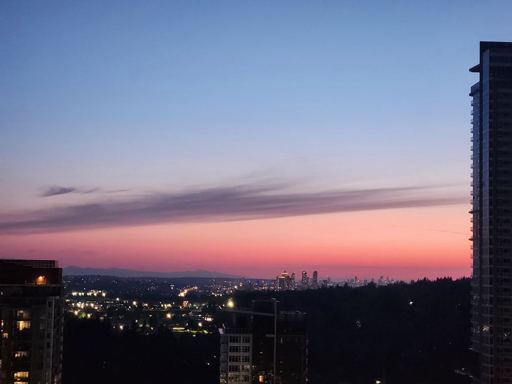 Sky at dusk in various shades of pink