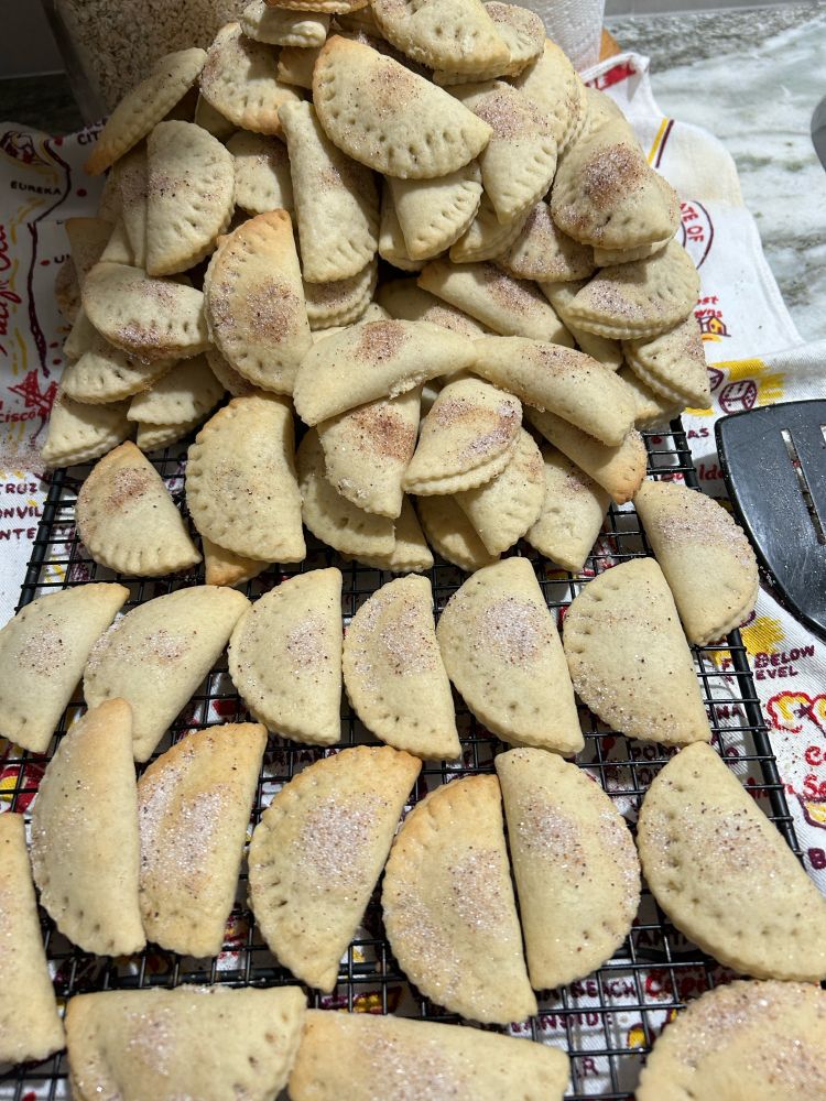 cooling xmas cookies on a rack. 