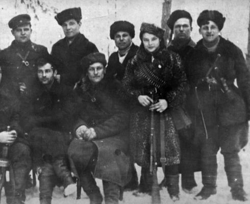 Faye Shulman with the Molotova Brigade Shish Detachment. Forests near Lenin. 1944.