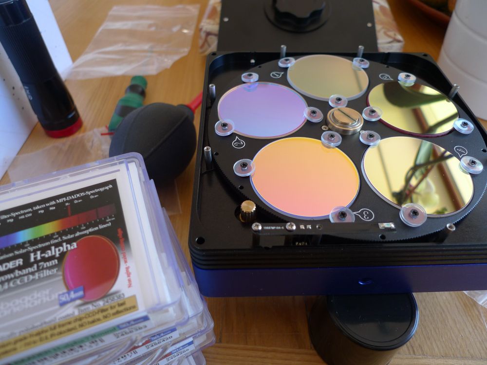 The filter wheel
