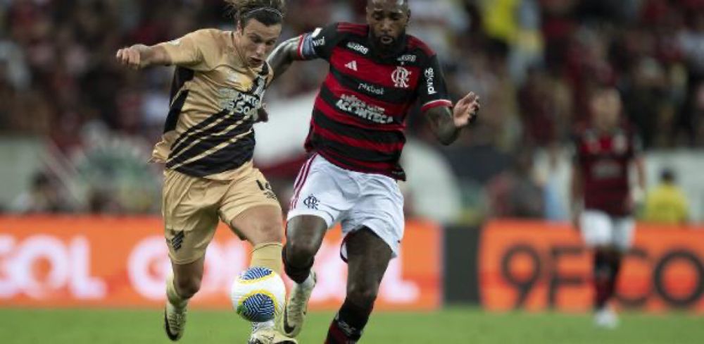 Gerson vê Flamengo ainda chateado por eliminação e comenta situação de Tite