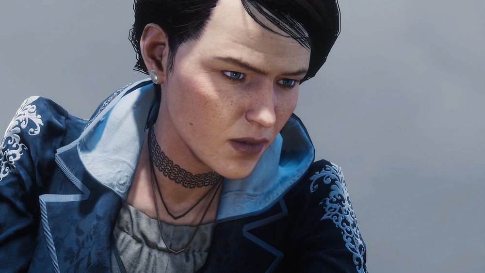 close up shot of Evie Frye in 1888, looking down