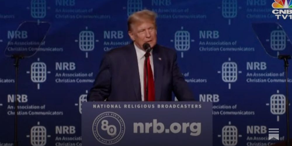 In Speech to White Evangelical Broadcasters, Trump Lays Out His White Christian Nationalist Vision