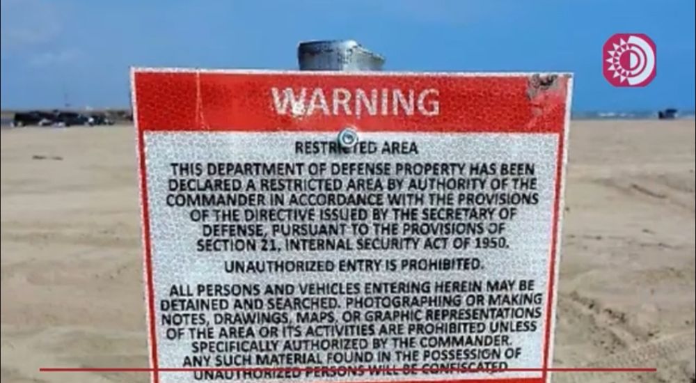 Signs placed by the U.S. along Bagdad Beach on Mexican territory were quickly removed by the Mexican military. 