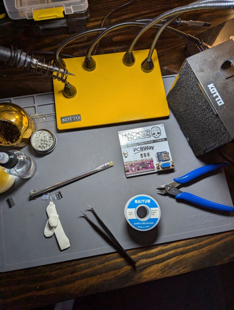 Assembled circuit board and soldering tools