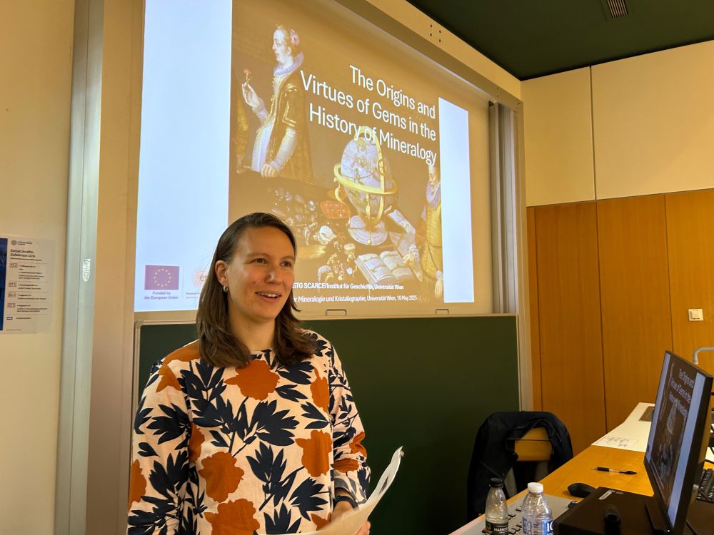 Claire Sabel presenting her lecture
