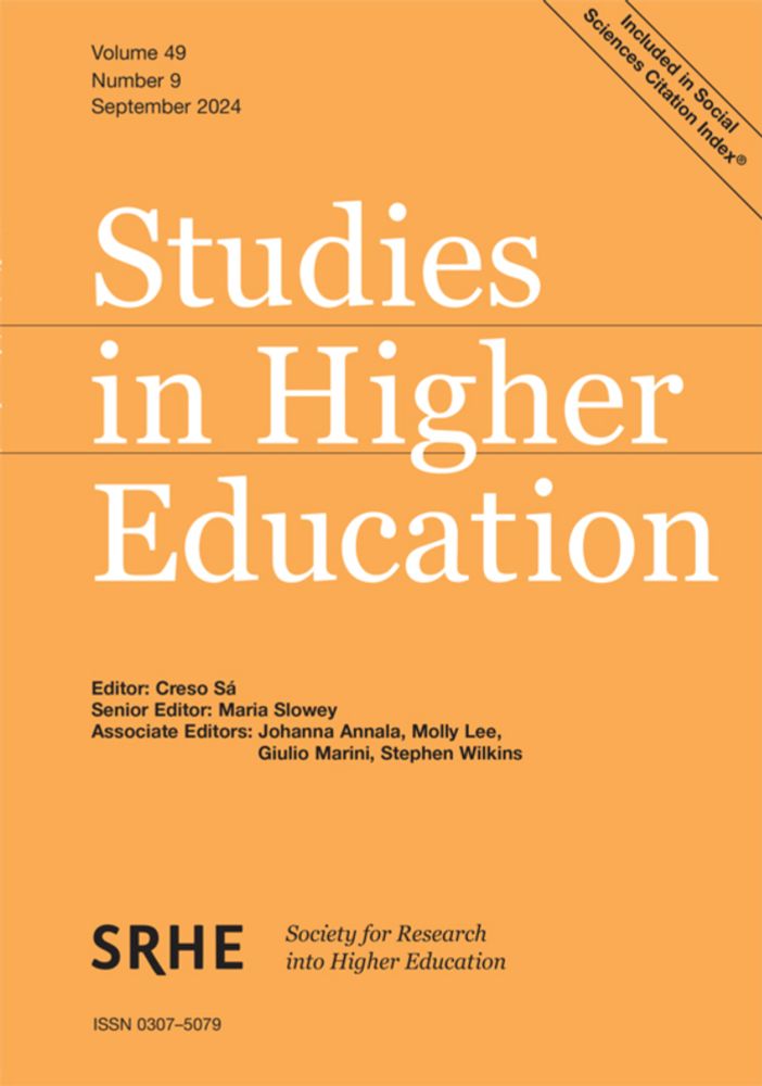 Beyond markets. On field competition in higher education