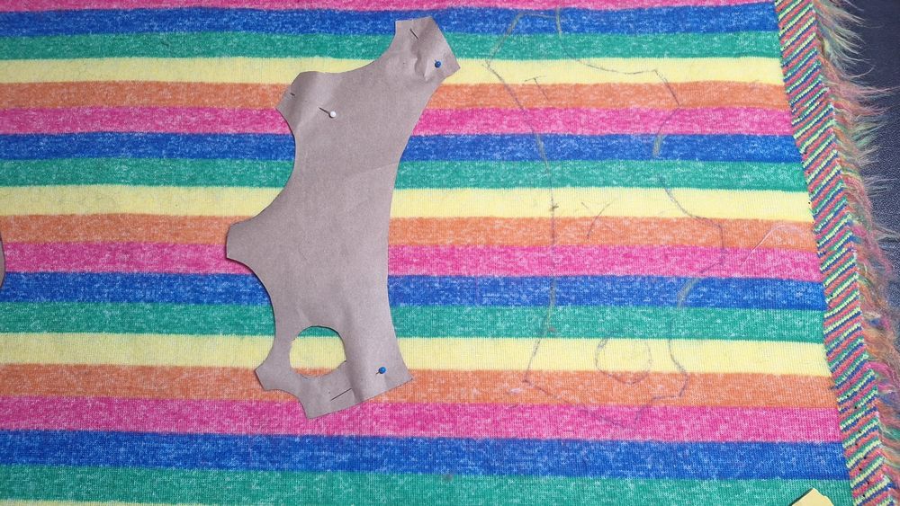 Patterning a tail
