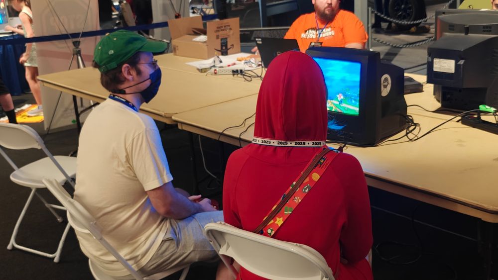 MoonlitMaple competing in the Smash Remix tournament at LI Retro.