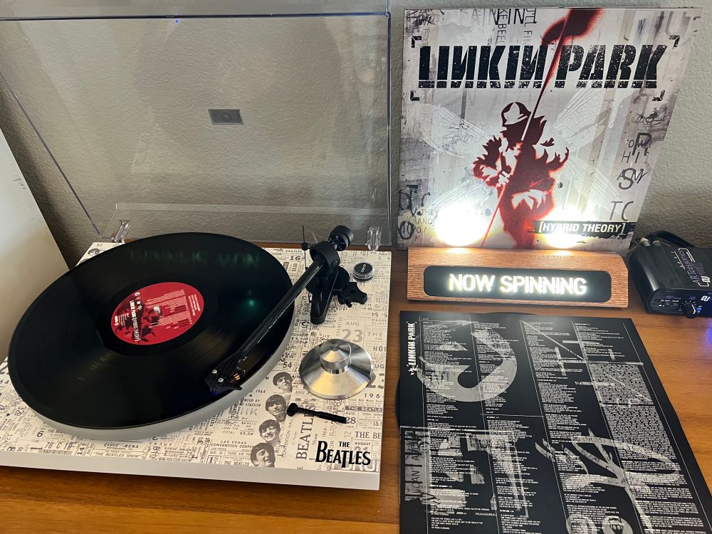 Linkin Park - Hybrid Theory