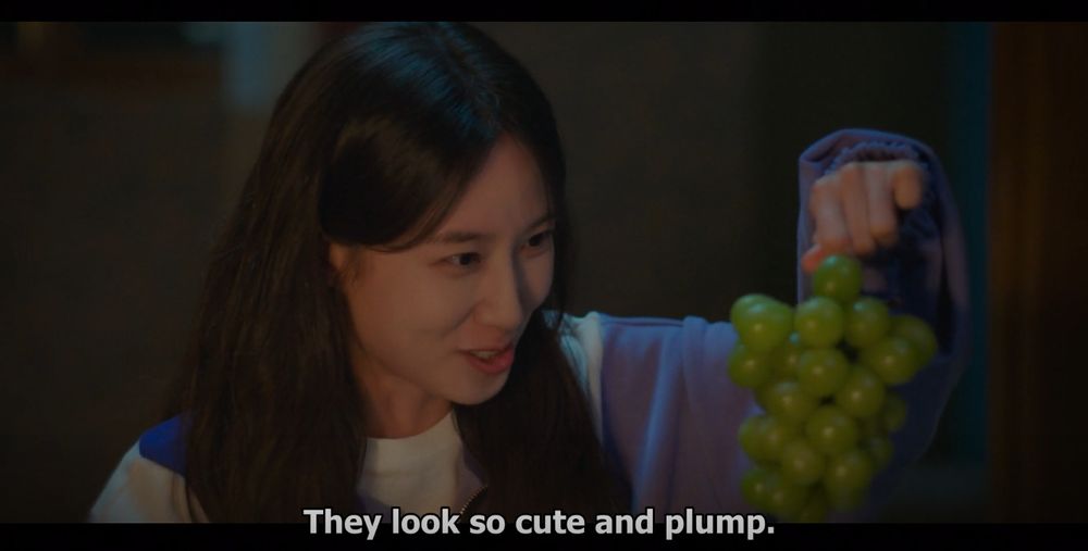 Park Eun Bin tells us to buy original Japanese grapes