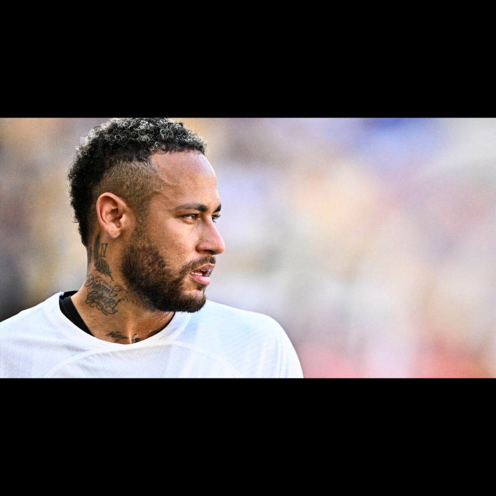 Transfert de Neymar : le PSG a-t-il téléguidé un vice-président de l’Assemblée pour alléger...