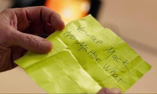 A post it note with the words "Vonte Mack no matter what" written on it.