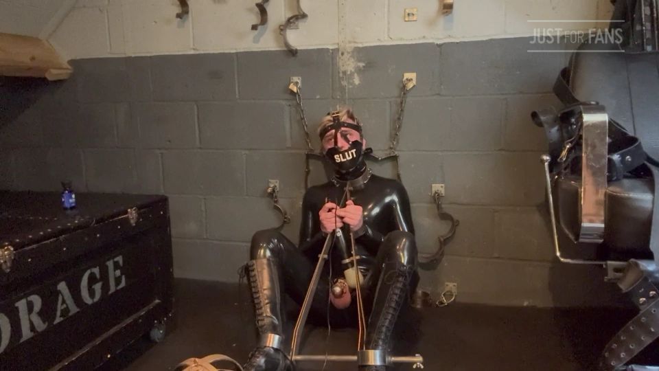 Someone just subscribed to my JustFor.Fans page. You should too! justfor.fans/JamesBondageSX?Source=NewFanBlueSky