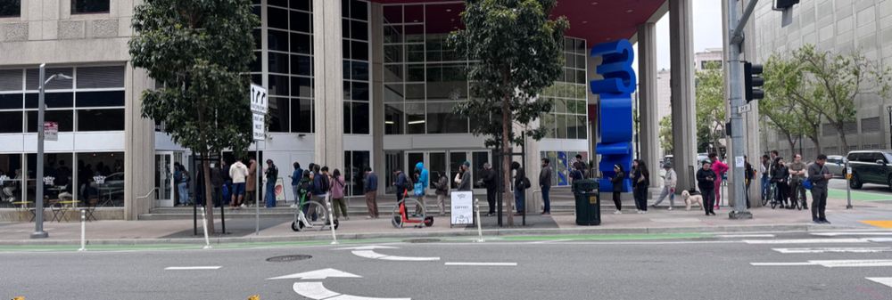 The line outside Paper Son Coffee on 2nd and Folsom