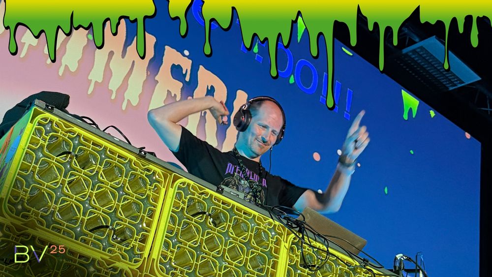 Tommern is jammin" on the main stage!!!