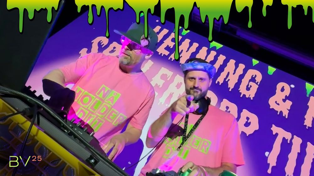 XECHE AND PHOBIUM ROCKING THE HOUSE!!!