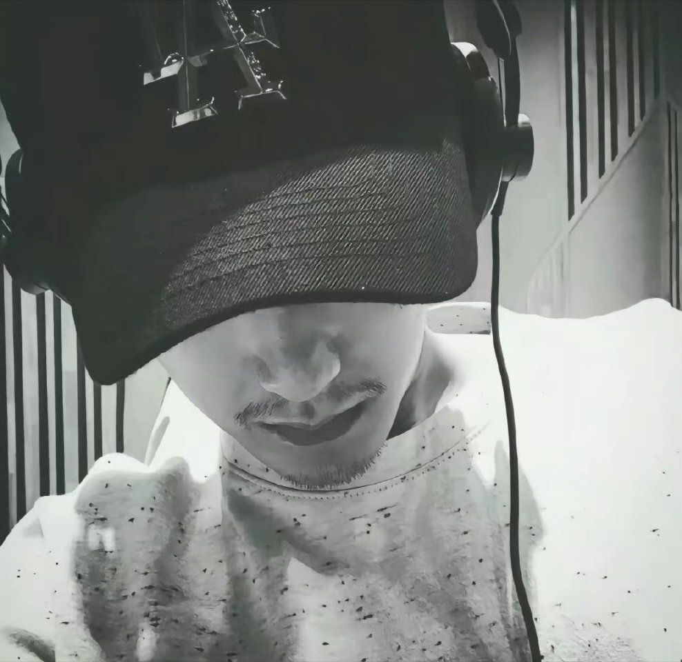 Tan Jianci with facial hair 