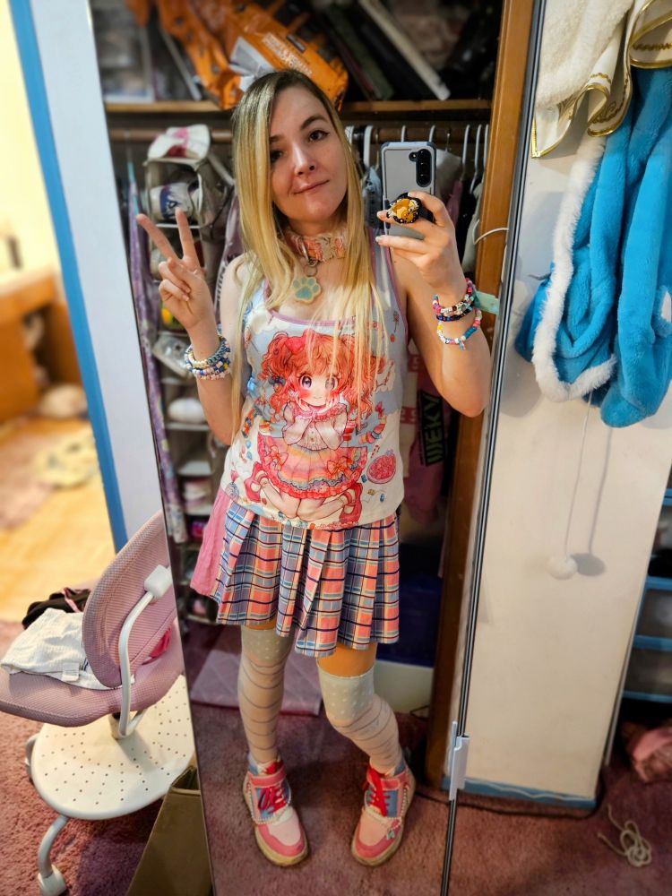 outfit Pic trans colors 