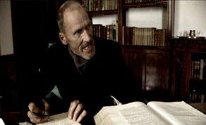 Vincent Fegan as Ebenezer Scrooge in a 2012 adaptation of A Christmas Carol.