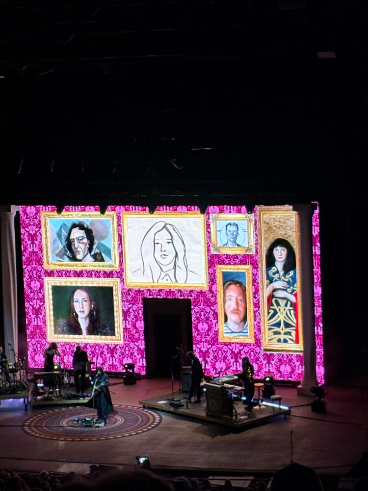 lucy dacus concert