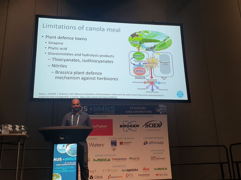 Avinash Karpe delivering his ANZMetSoc prize lecture 