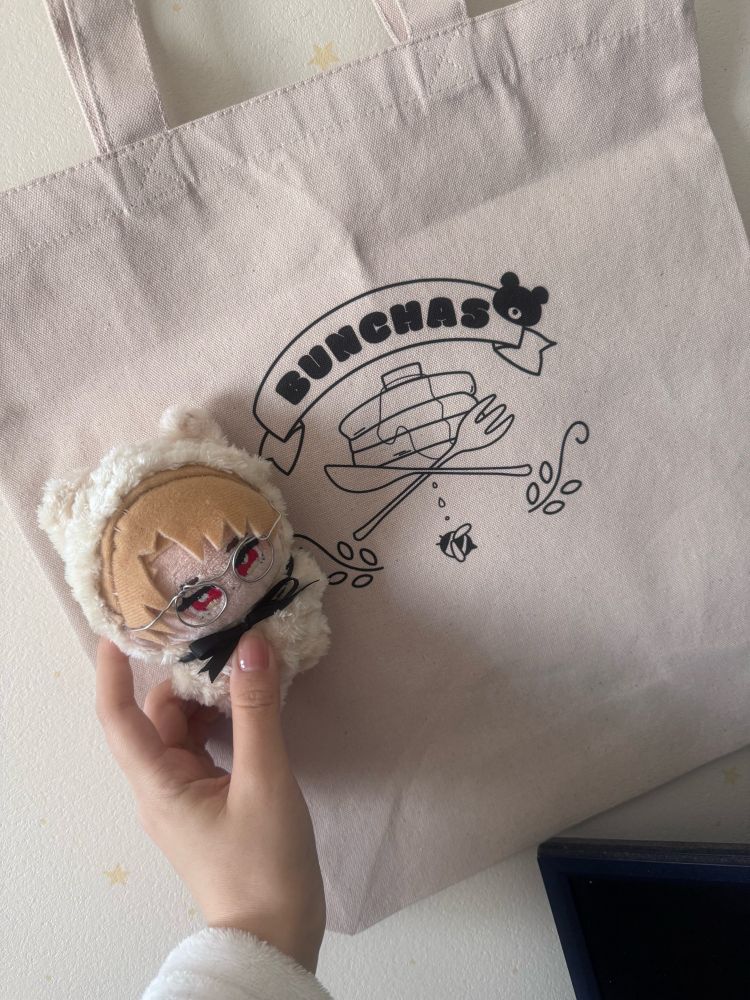 ブンさんグッズ＆自作ブンさんぬい
自作ブンさんグッズ作って色々付けて出かけたいな
一緒にスキーしようねええええ