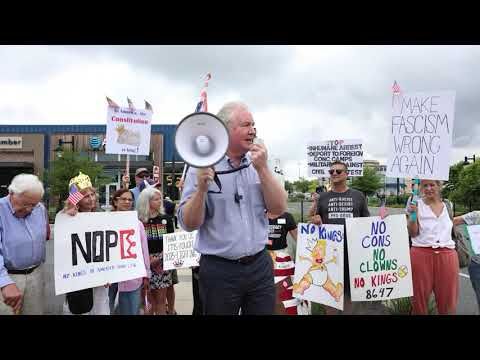 Van Hollen speaks at ‘No Kings’ protest in Rockville