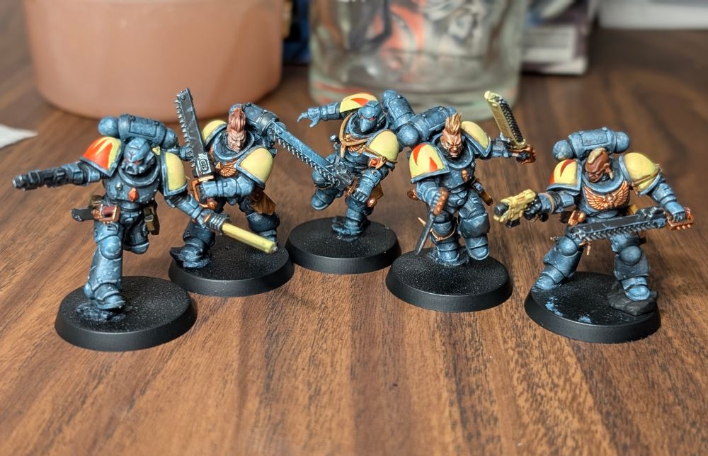 5 painted, unbased Space Wolf Blood Claws