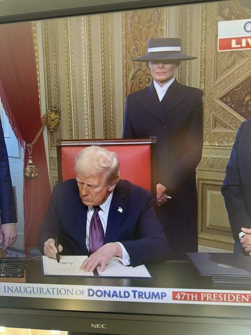 An actual piece of actual fucking shit scrawls his idiot fucking scribble with his favourite felt tip, while Herr Flick looks on, uninterested