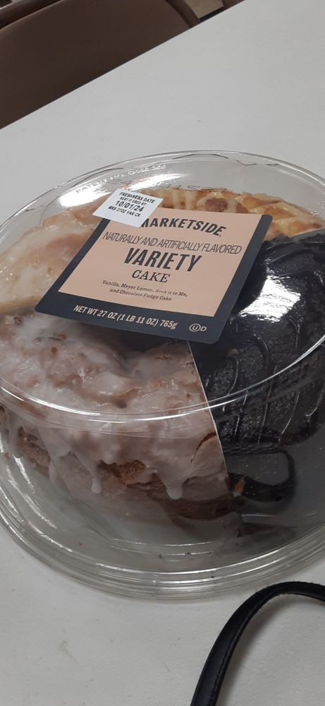 Mother WON a cake today