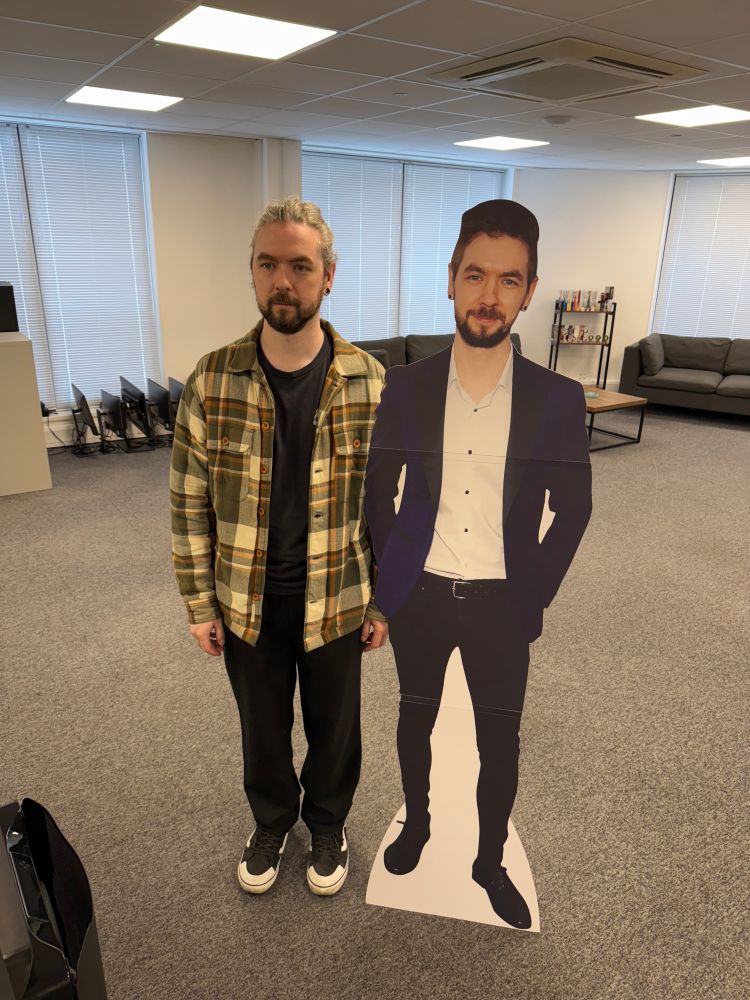 Reference photo of previous image.