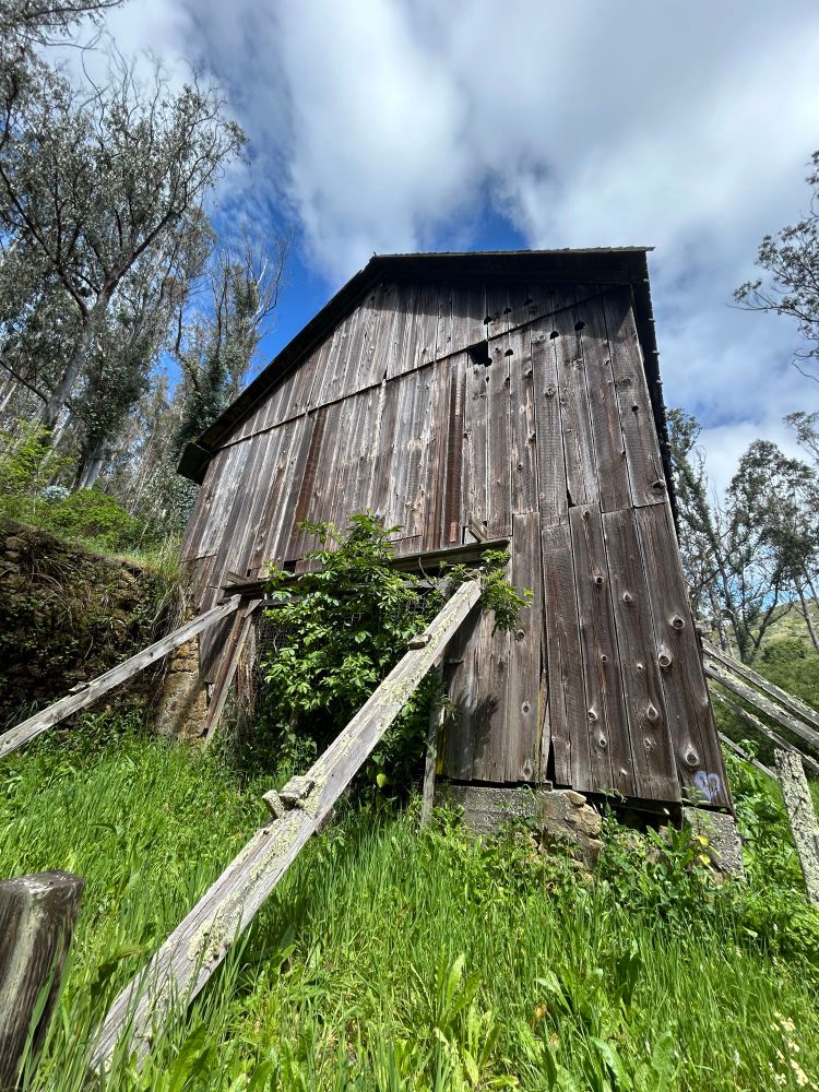 A historic barn that sits at this state park. 