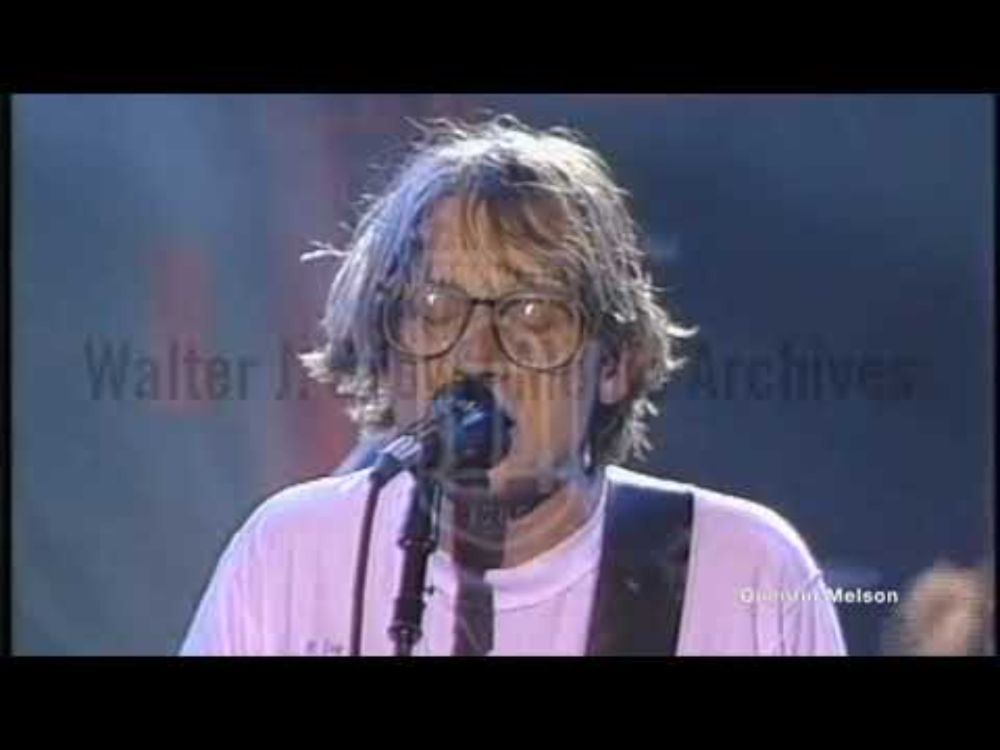 Hum - Stars (Live on the Jon Stewart Show) (June 11, 1995)