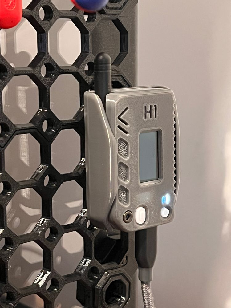 H1 case for Heltec V3 mounted on Multiboard