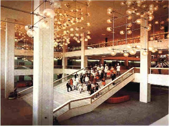 Palast der Republik, Berlin, Treppe im Foyer