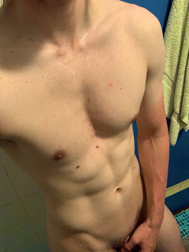 Sova after he got out of the shower, showing off his torso while covering his dick