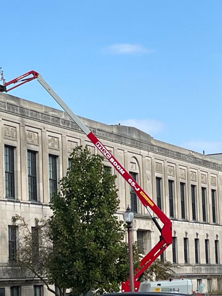 une grue de la marque mec boom